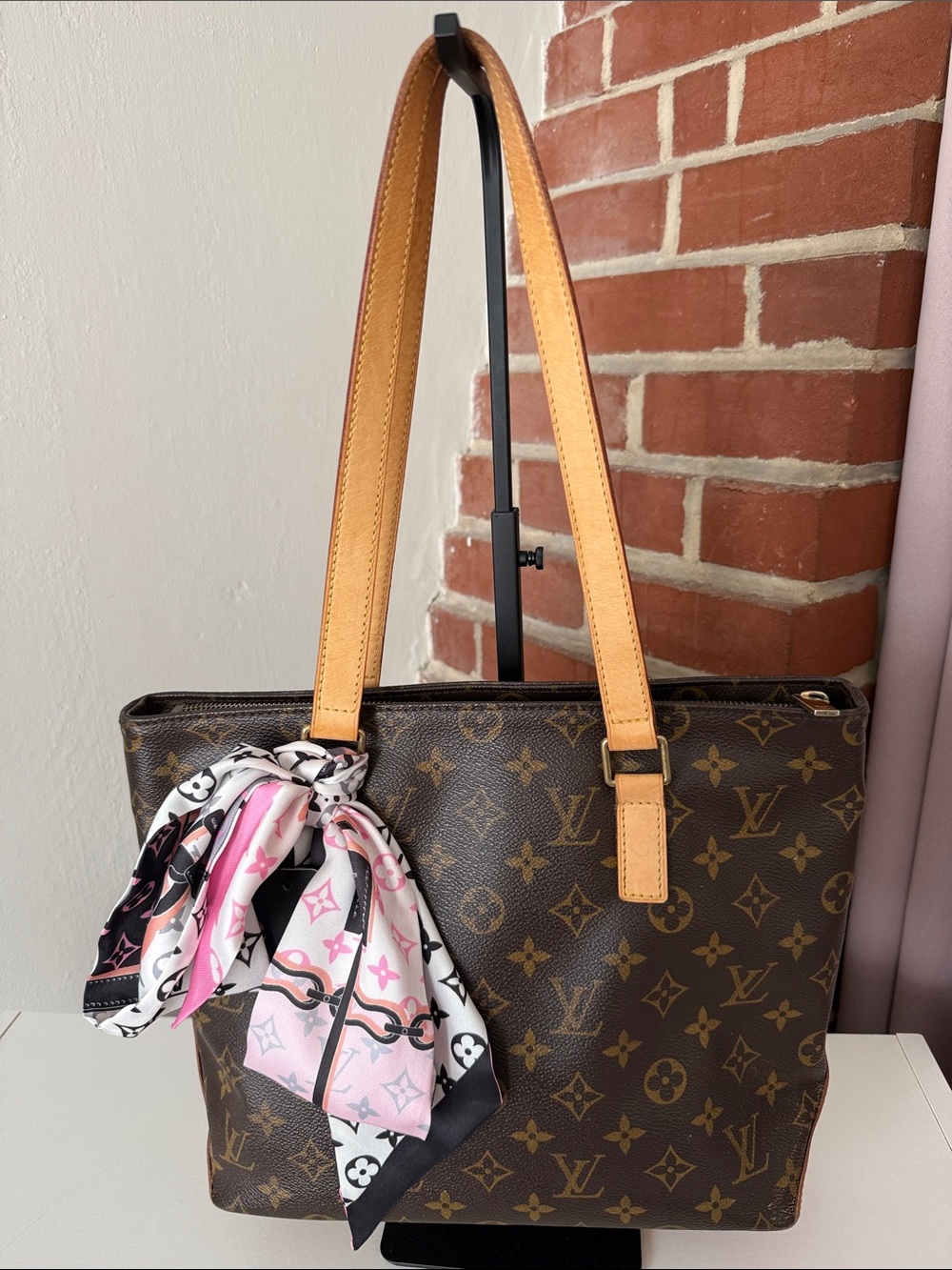 Authentic Louis Vuitton Cabas Mezzo Tote with LV Scarf